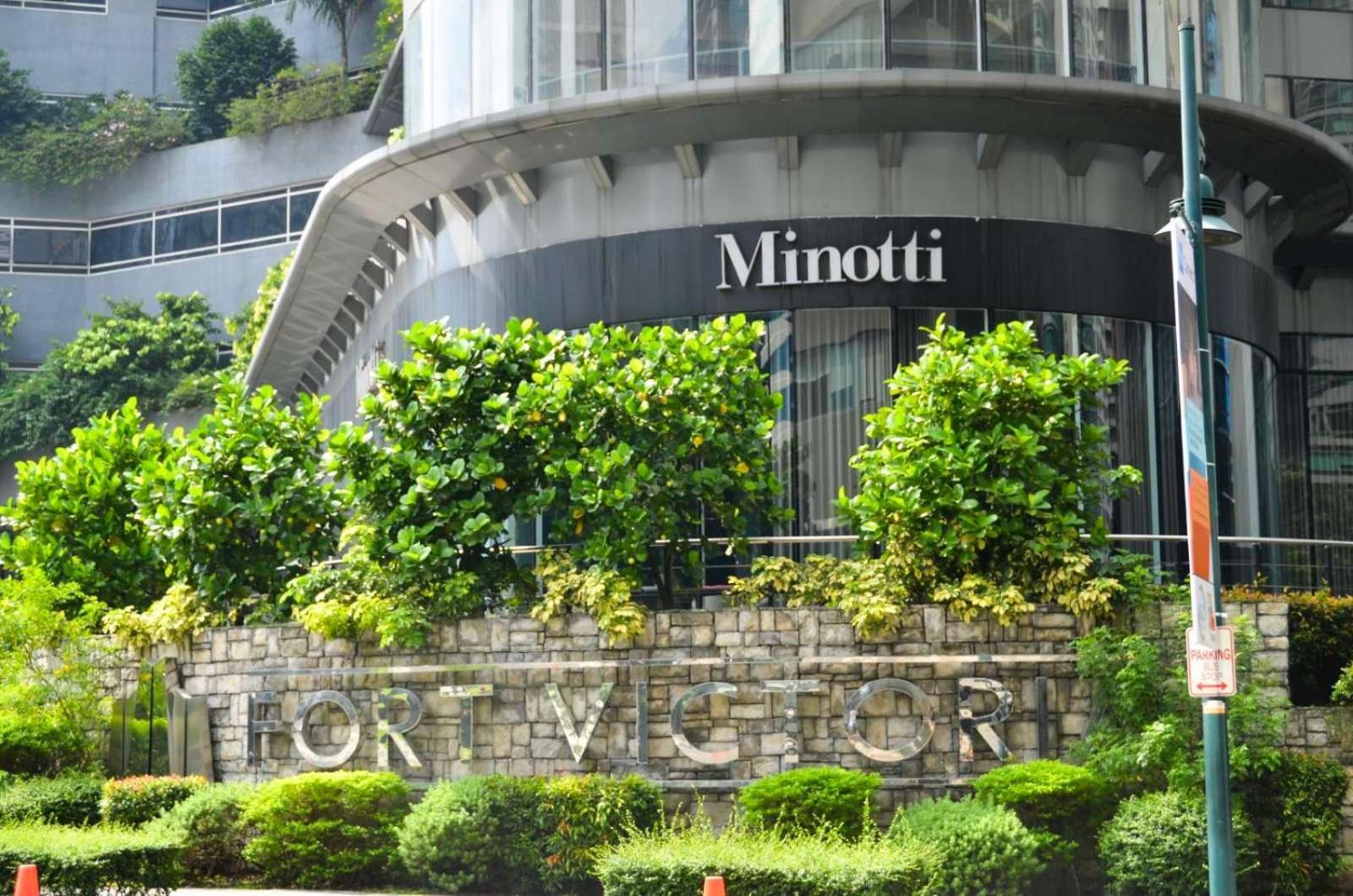 Oasis Regency @ Fort Victoria Bgc Taguig Exterior photo